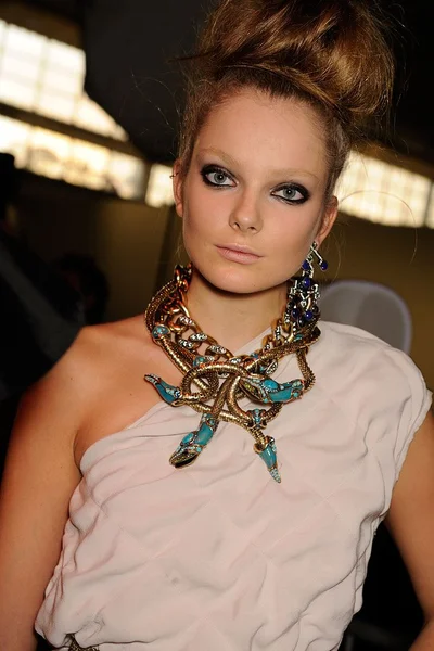 Look 55